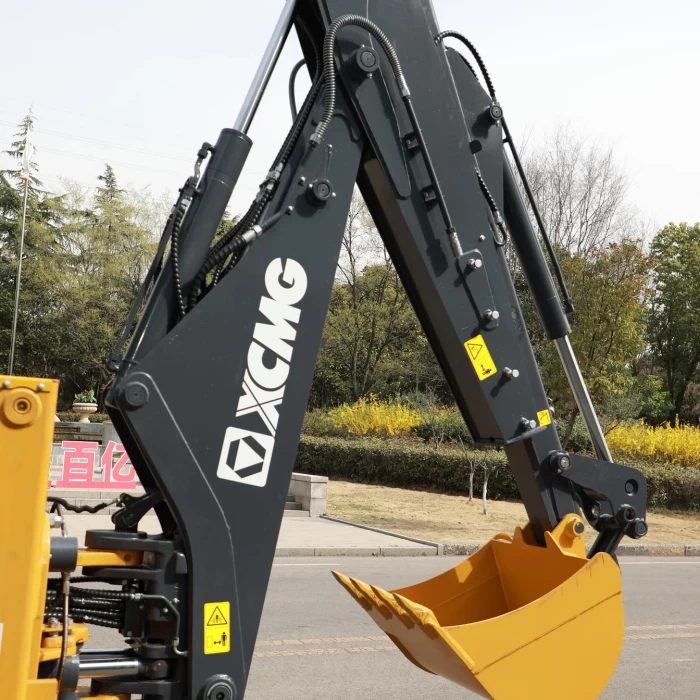 XC8-S2570 (6)